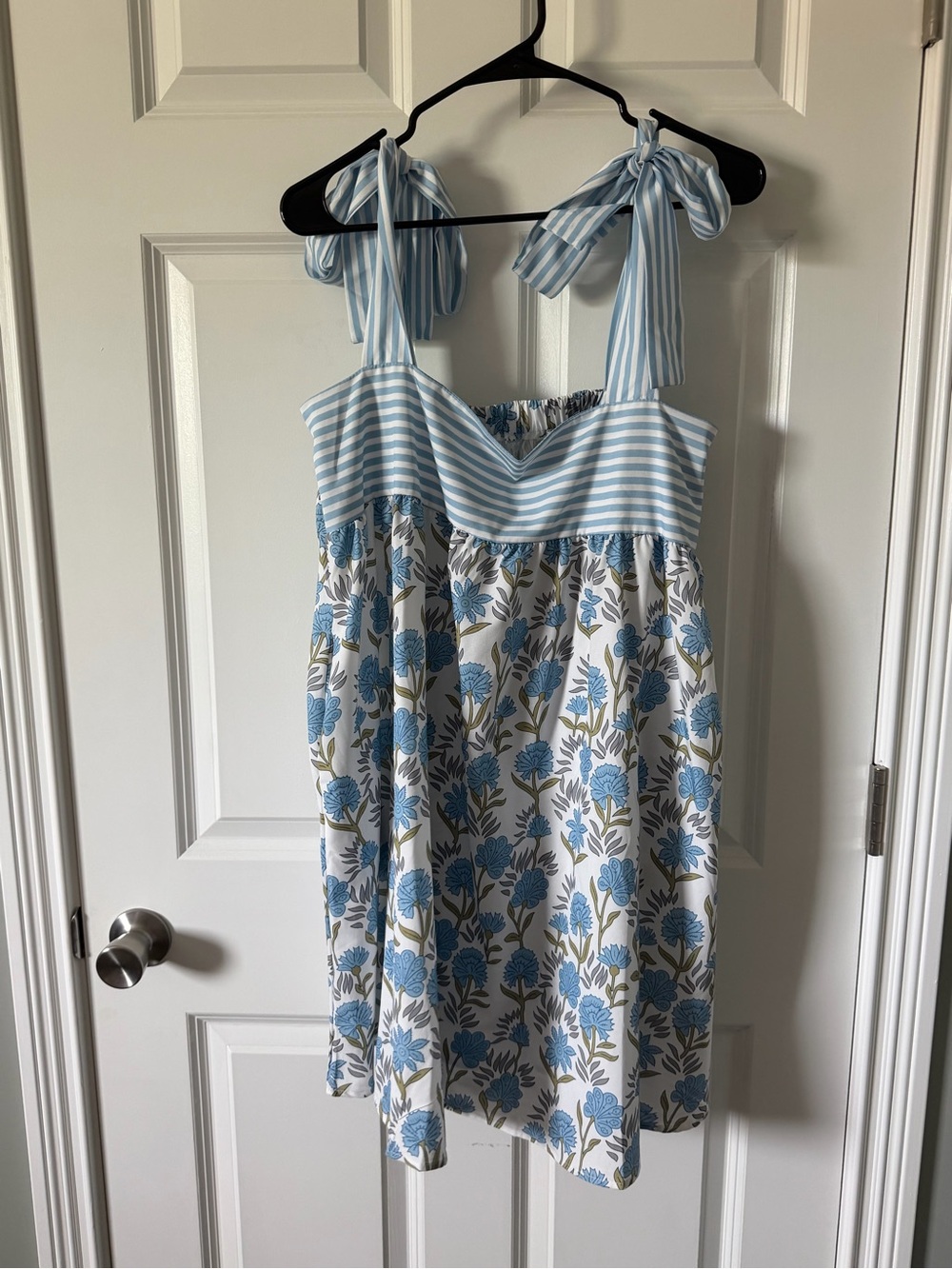 Blue Floral Tie-Shoulder Babydoll Dress-L